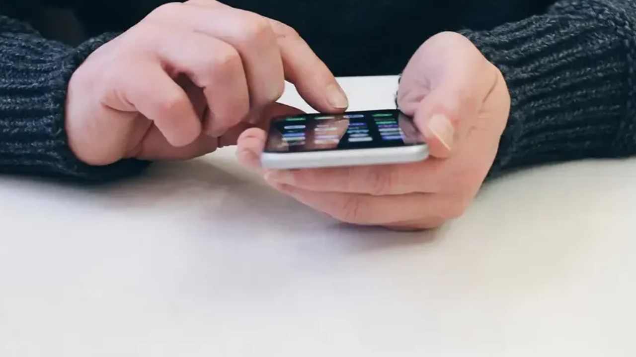 iphone telefon tehlikede