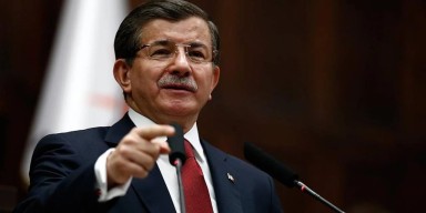 Akdeniz'de gerilim: İsrail İHA'ları Gazze yardım gemisini vurdu! Davutoğlu ateş püskürdü!