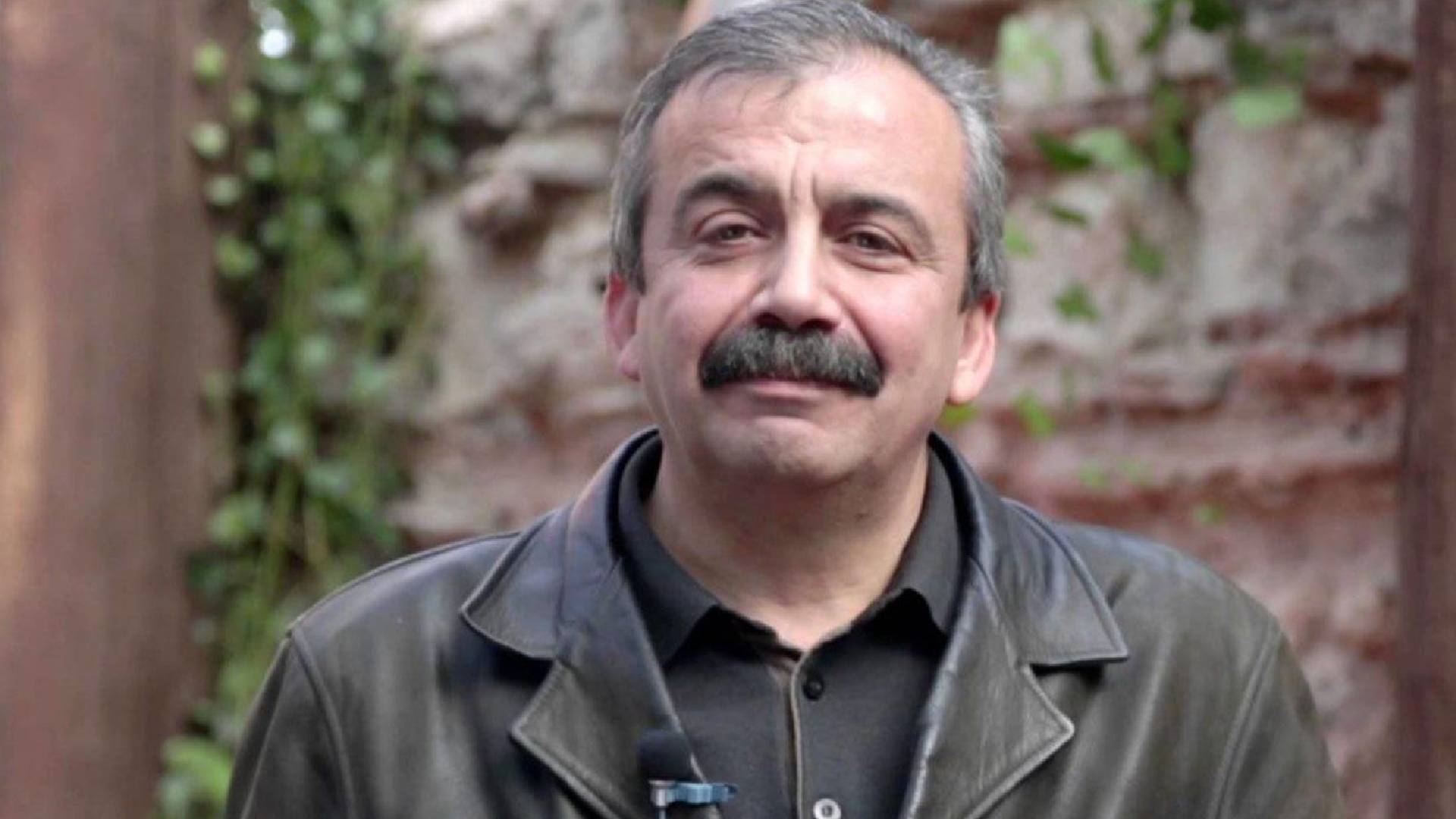 Sırrı Süreyya Önder