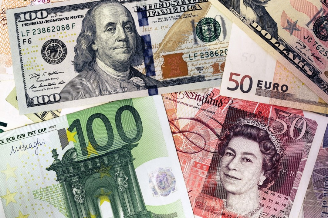 Euro, Dolar ve Sterlin