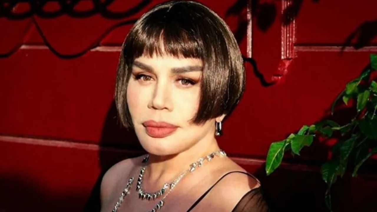 Sezen Aksu Şarkıları Artık Evrensel! Minik Serçe'nin Kataloğu 18 Milyon Dolara Universal Music'e Satıldı! Peki Şimdi Ne Olacak?