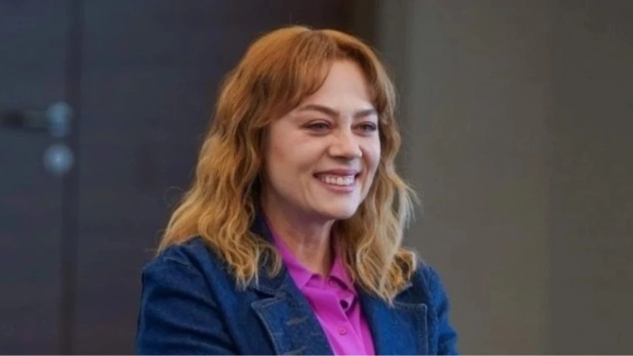 Demet Evgar