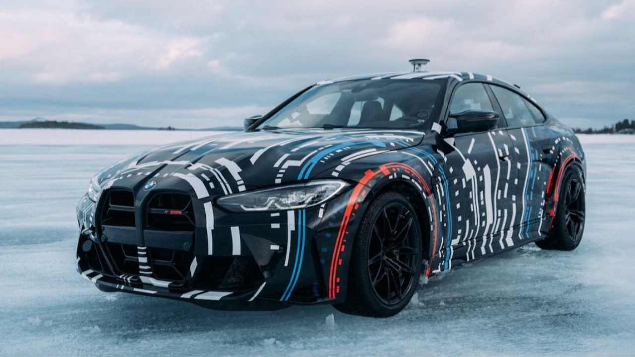 Mercedes-AMG V8'e Veda Etmiyor, Aksine Yeniliyor! İşte O Efsane Motorun Geleceği ve Türkiye'ye Gelecek Yeni CLA'nın Şaşırtan Özellikleri!