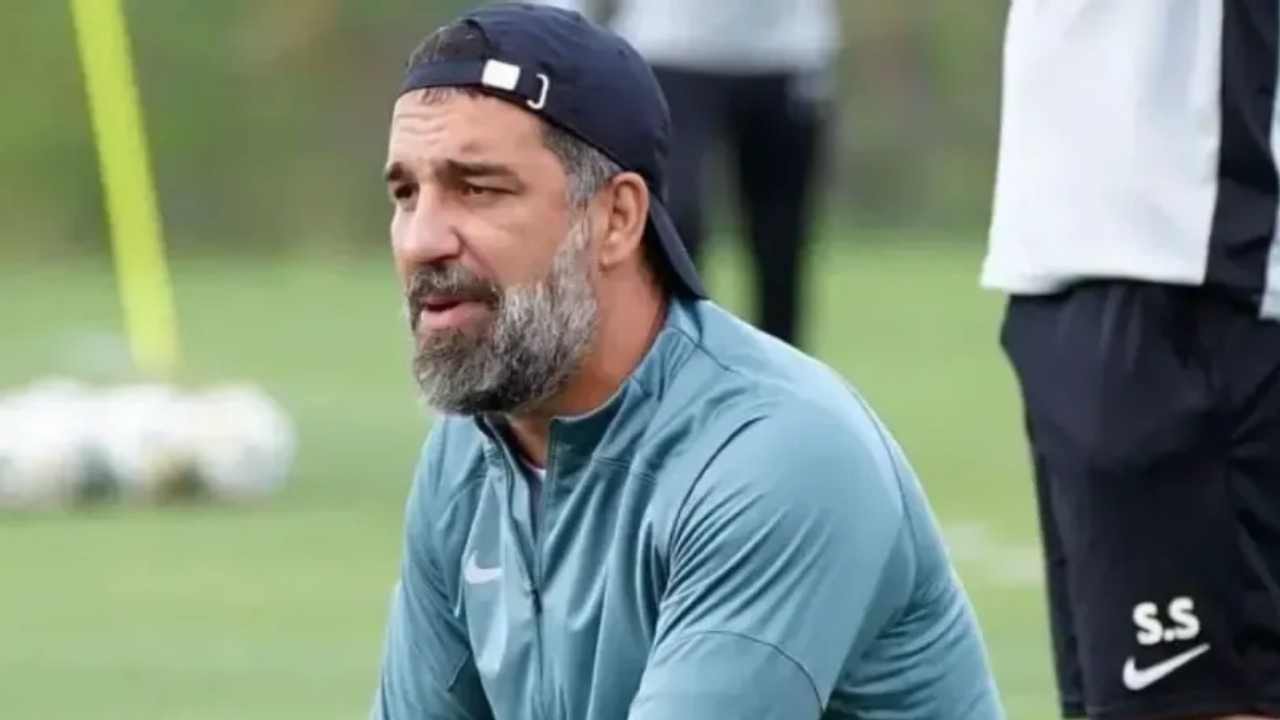 Arda Turan Süper Lig'den Ayrılıyor mu? İşte Eyüpspor'un Başarılı Hocasının Yeni Adresi