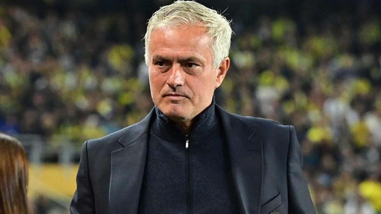 Jose Mourinho'dan Başakşehir Maçı Öncesi Ezber Bozan Açıklama: "Lig Sıralaması Değişmeyecek Ama Hissiyatımız..."