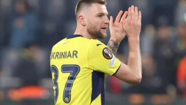 Fenerbahçe'nin Yıldızı Milan Skriniar'dan Gelecek Açıklaması: Sarı Lacivertli Formayı Giymeye Devam Edecek mi?