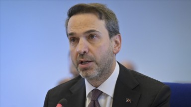 Ankara'da kritik enerji zirvesi! Bakan Alparslan Bayraktar IRENA başkanıyla ne konuştu? Türkiye'nin yenilenebilir enerji planı masada mı?